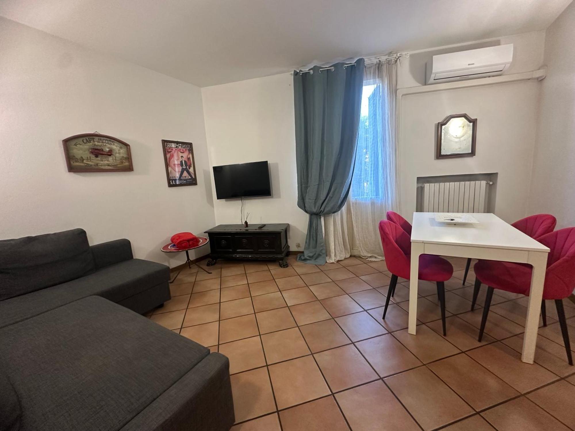 Bohemien Pop Casa Vacanze Aparthotel Bologna Bagian luar foto