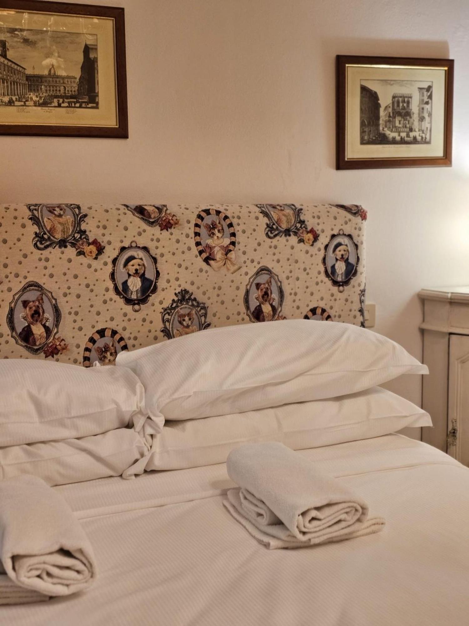 Bohemien Pop Casa Vacanze Aparthotel Bologna Bagian luar foto